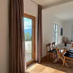 Seaside Apartament *